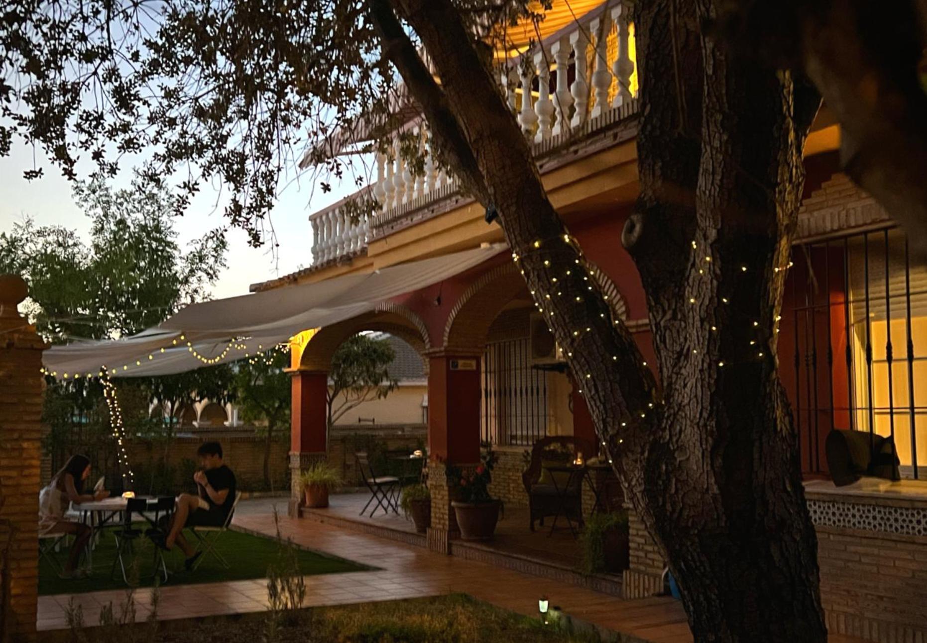 Victoria Hotel Matalascanas Bagian luar foto