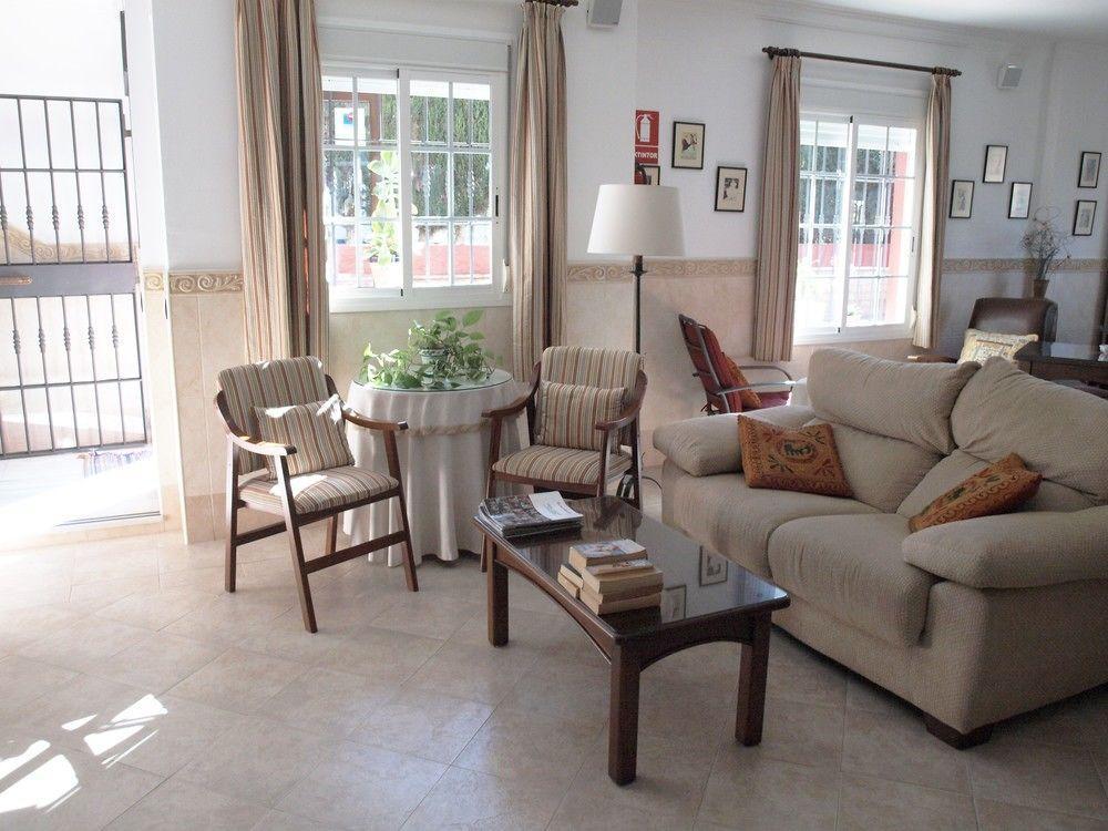 Victoria Hotel Matalascanas Bagian luar foto